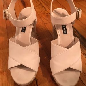 Nine West Platform Shoes Great Condition Size 8M